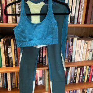 Outdoor Voices Doing Things Bra & Flex Zoom 7/8 legging